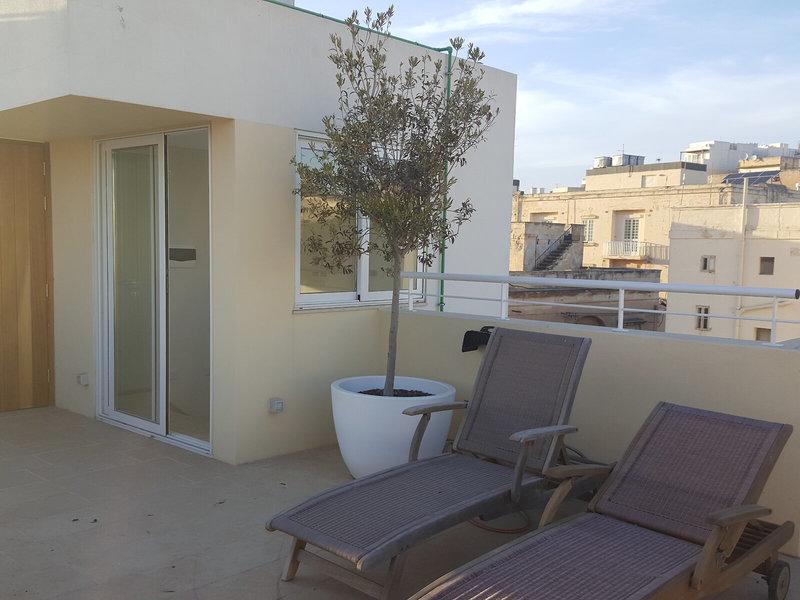 633AA99094A06789734BDCB670C5D282