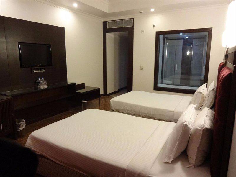 7DBE768874F0E096A8FCBCD20D655AFC