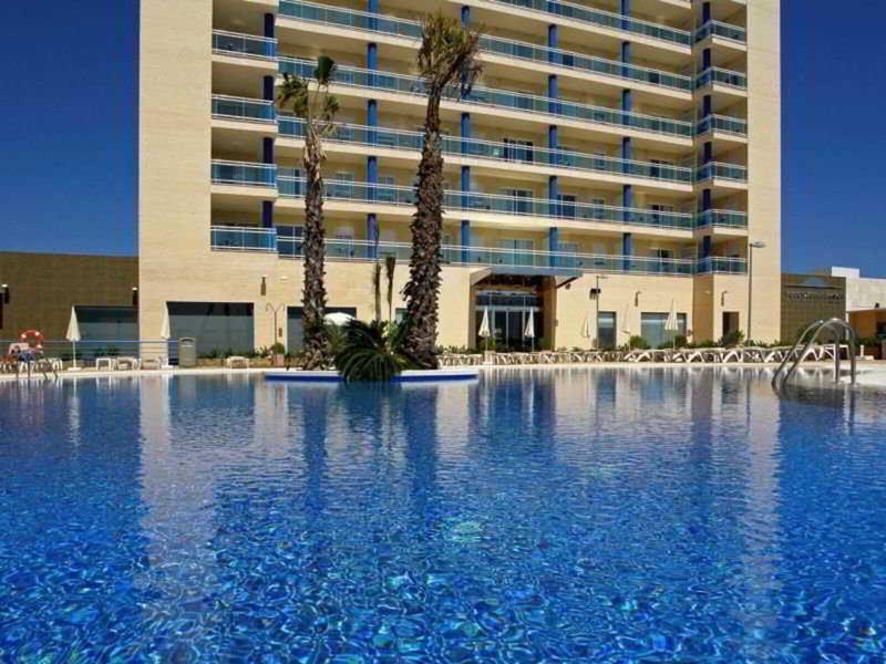 F3F460ABEA4BA3A39AFF470C87E0260D