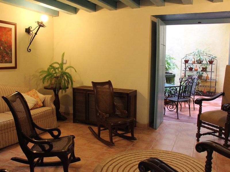 94E8ADF567845349AA87D156E0BC7147