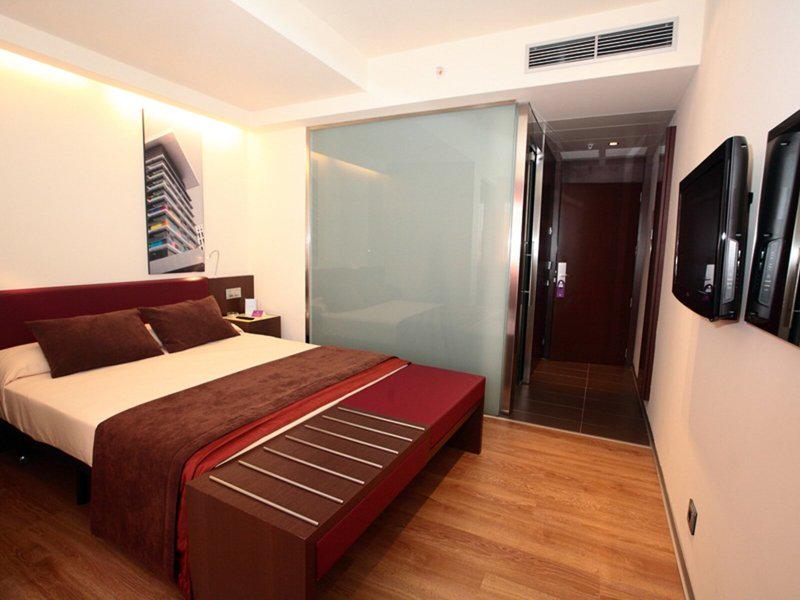 1A1D78F9C35DF550296FF3BC89A4D01D