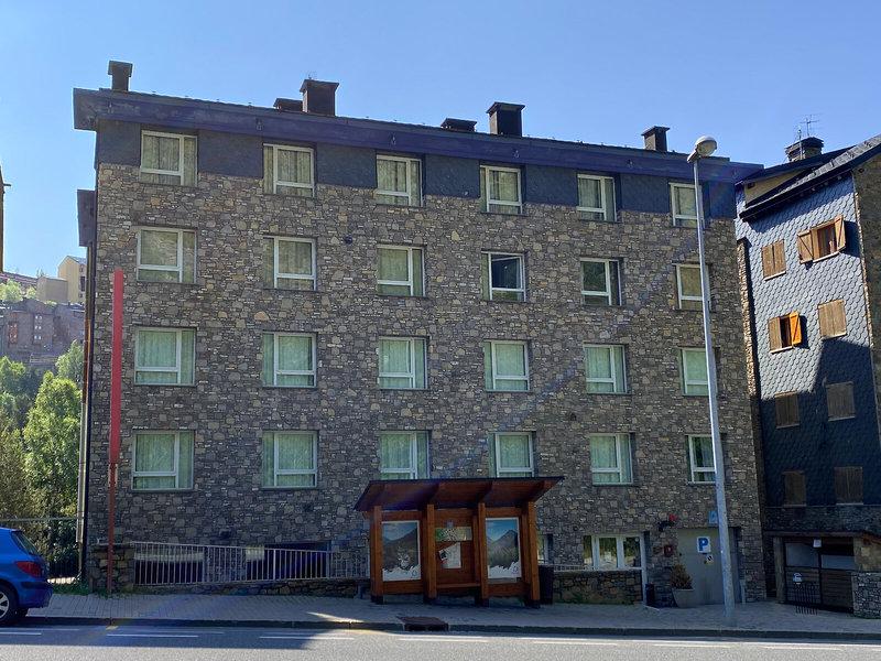 3E51298F9DE43256474FED98327DE2A7