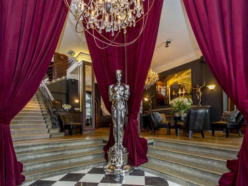 D7A6A5530216923FE2EDDE8DEC2E8618