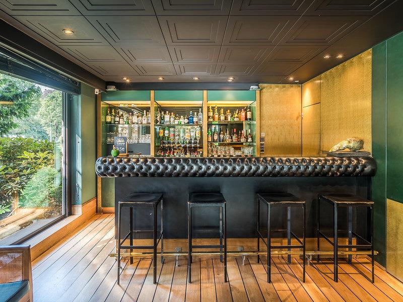 032F7BC285396E47B1FADB2AB18C7E24