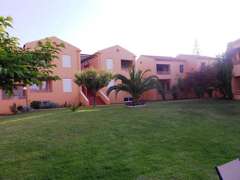 6C06C4FA459E5AA5CEE195EE21D9BD20