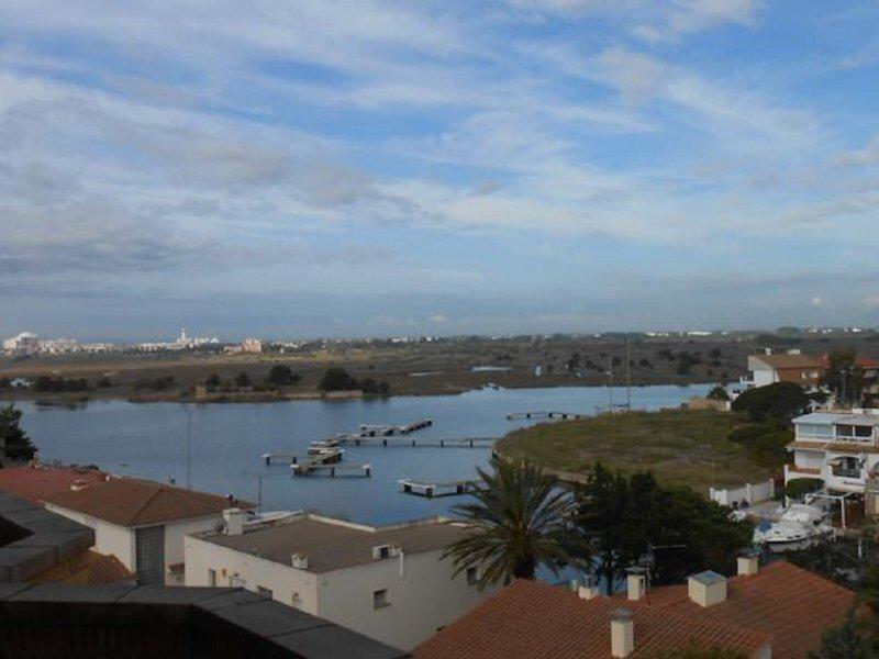 CA4608549A9766C532D1BB462E118E7A