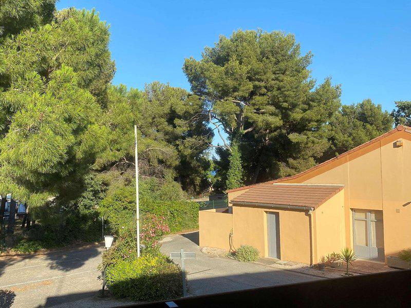 9E7D2E3018E24A6BB2FB7C6097B8F8EE