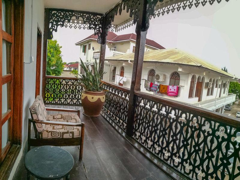 7E96662F5D5C8552EE5EC649E662074D