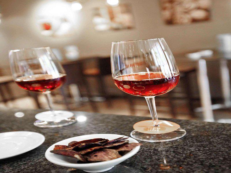 B1EA3591D8D459A61BC5C583AA715FD4