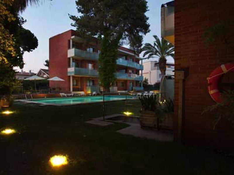 CECCD0CD70D50766733653F7152BE559