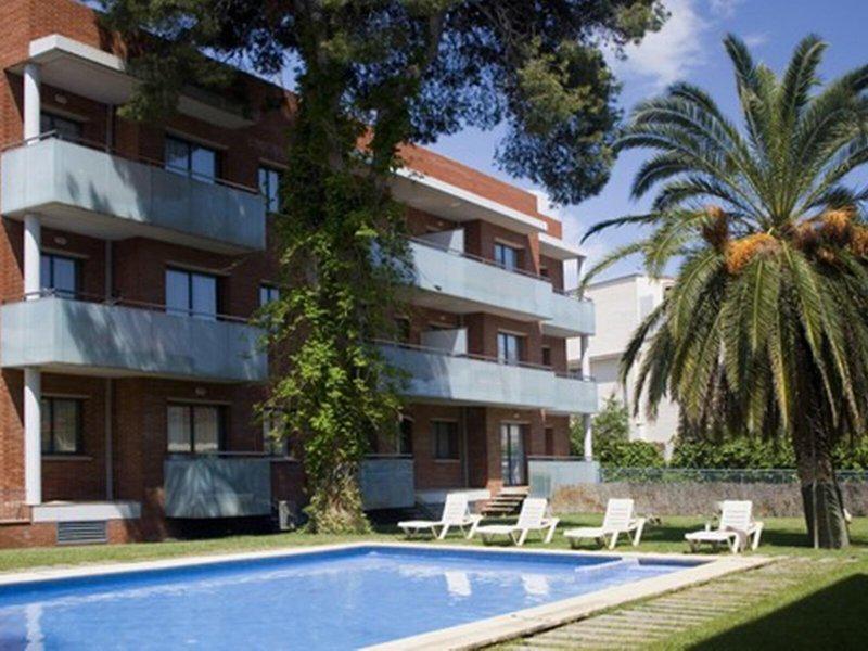 235D6471F913F0455E68A7D70149A77A