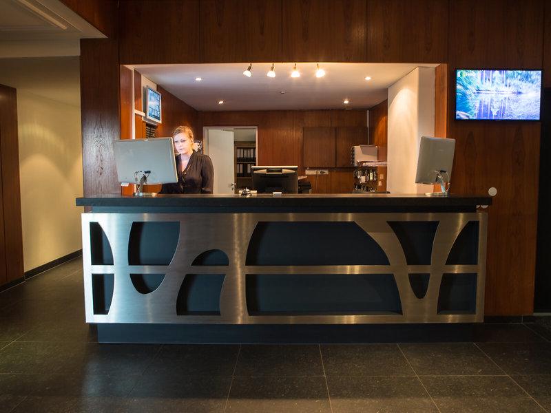 39DFC4528A58F58E57D52459210F5D83