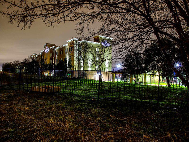 8D888B89236DA501D1FCCEA9C3005B7A