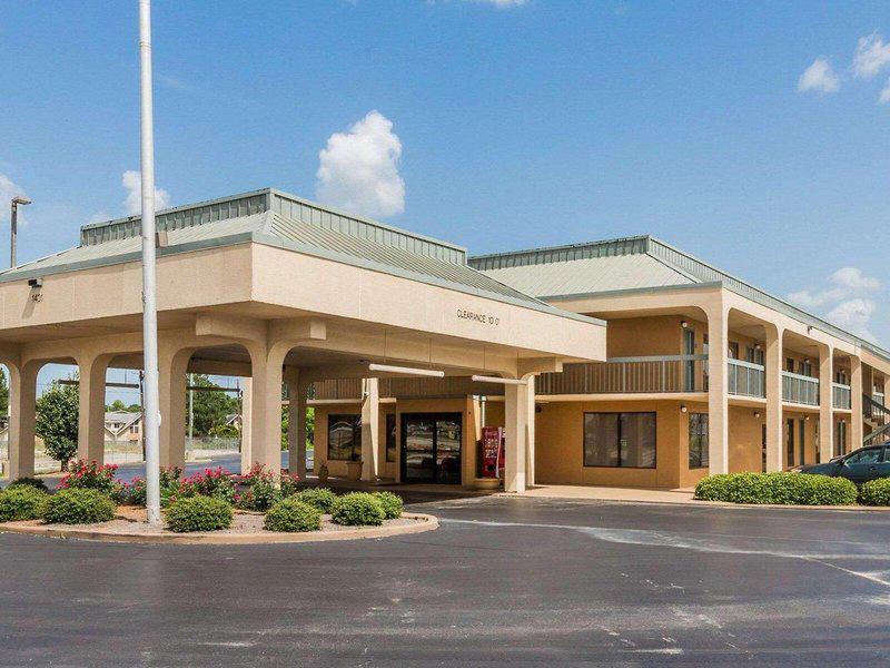 AC400E979789858AE07F715867294D7E