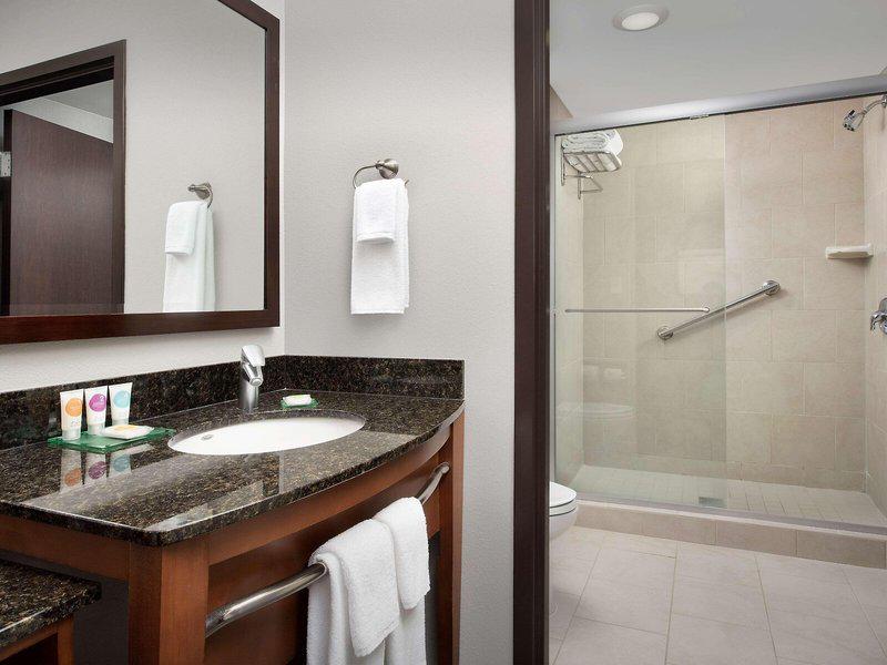 7D2CF05A7D14EB443DE96A12273D5336