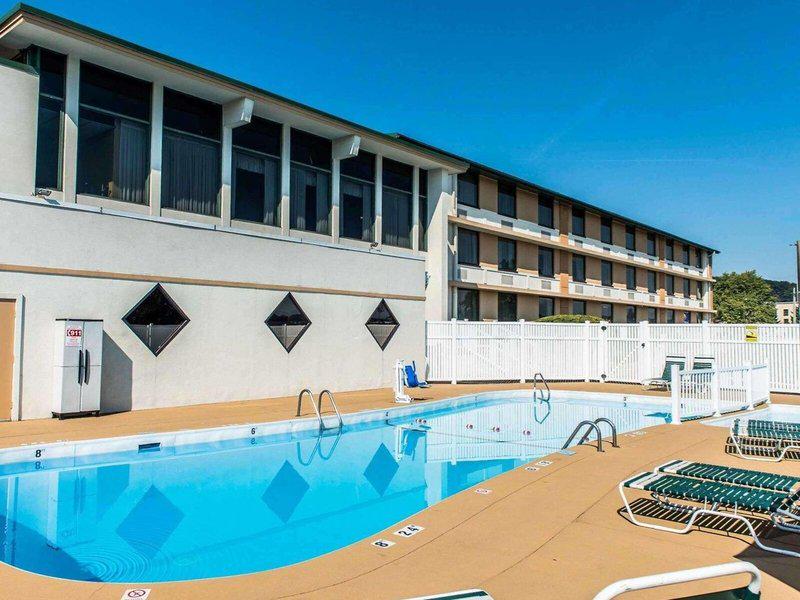 4A366C226D6A799C06B8A01342018D72