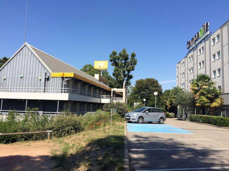 BFE319F5063E2F691F0A855BD2577063