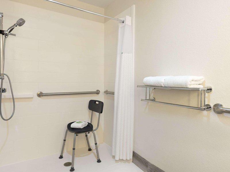 64A2D6A70567AEF3D25990A3BED982D2