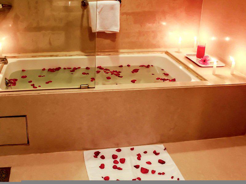 939C34013E7D26D3FF85C7D0B422AD5B