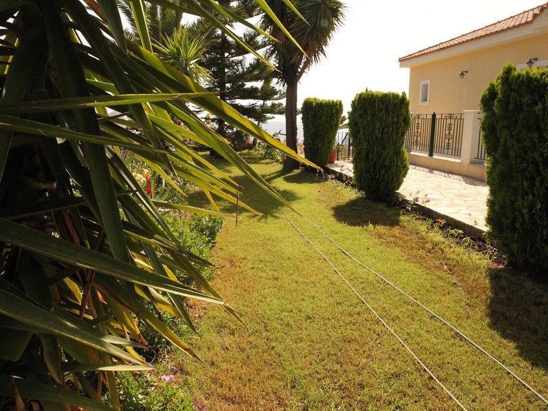 F1C5EAB73D22243DE0F59D922D2D091C