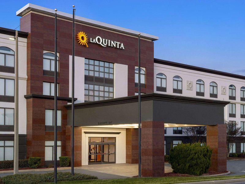 255543DAA872A77F9FA23343C05A1C29