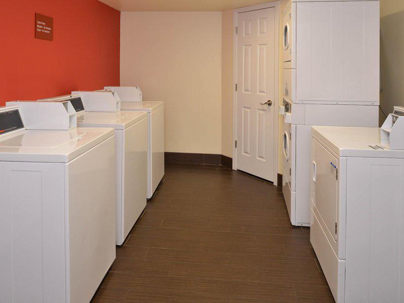 665DA2336D5307421366BACA480D7DB2