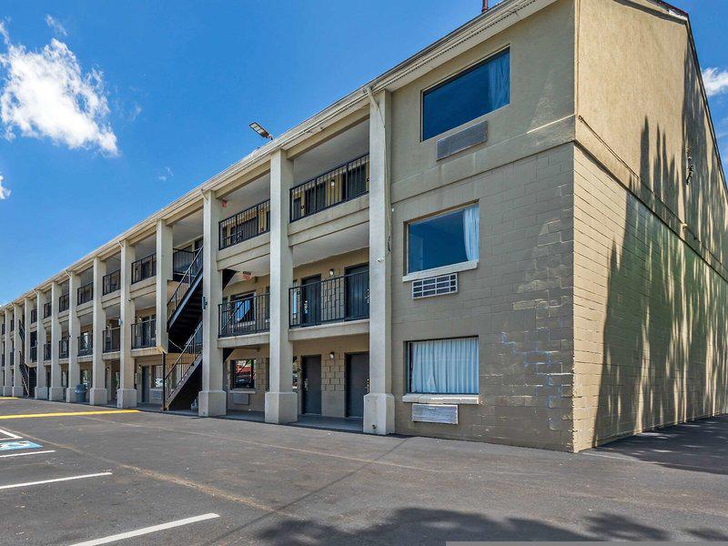 D07DAE548CBE5D6C1905FCC025341E13