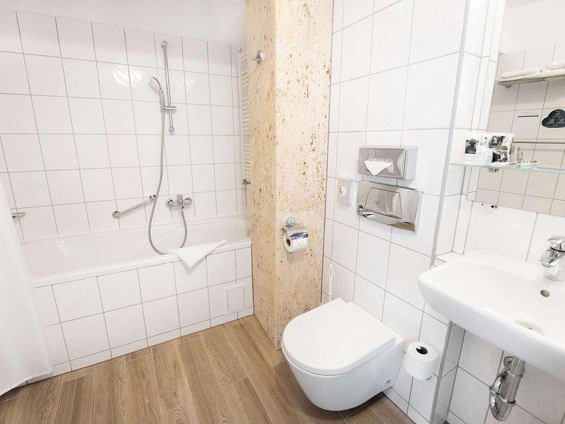 F63B8C330386F26272D07842C549EFDF