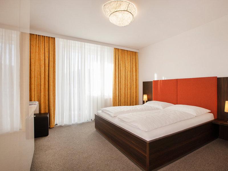 AB3BA6B053257A07AD3999170EB4CA44