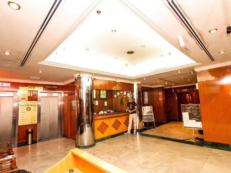 B2E99FF1C2ADE3581A6B351A4C877AA1