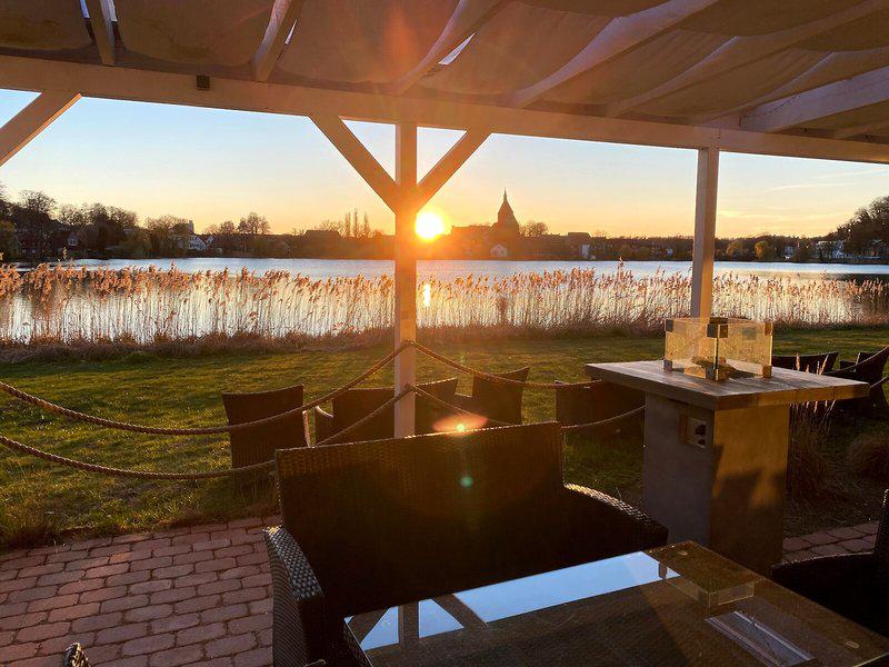 1C13905CCB8F3EE81D5BA9C3AC68A37C