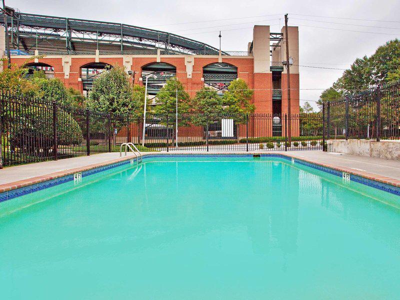 23805DD4EE7CEDFCAF8C6A95C58EF748