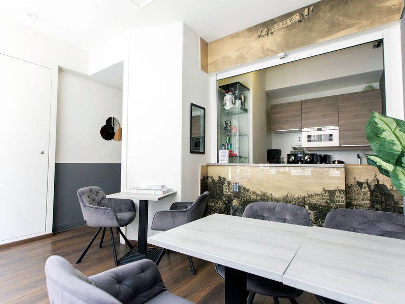 CA7C7A9AAC1B7AEC1628C93743C0B3C6