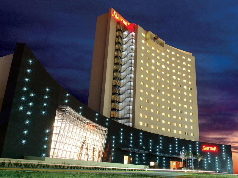 4C5B3AA3F0E18D41C97F4B3099D7E439