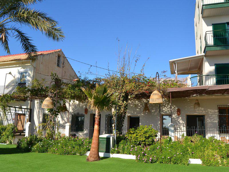 58C9981D7238C85EF23C2F30901127BC