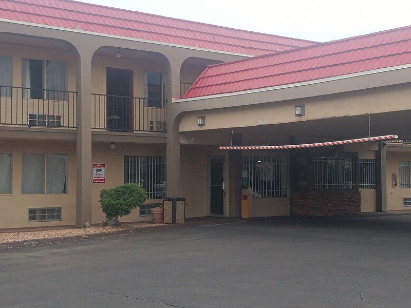 241E9690A064946921E615789496BB86