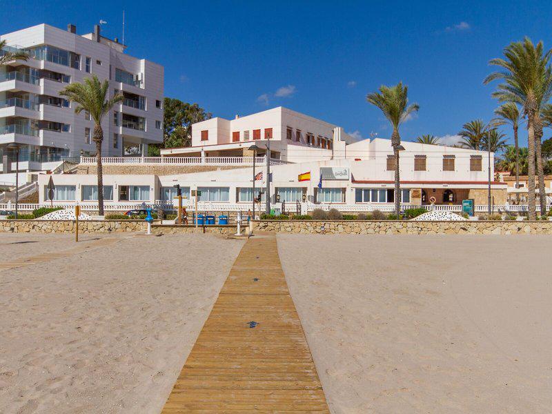 BCE86D02D2762ED4AC200ABB0641F776