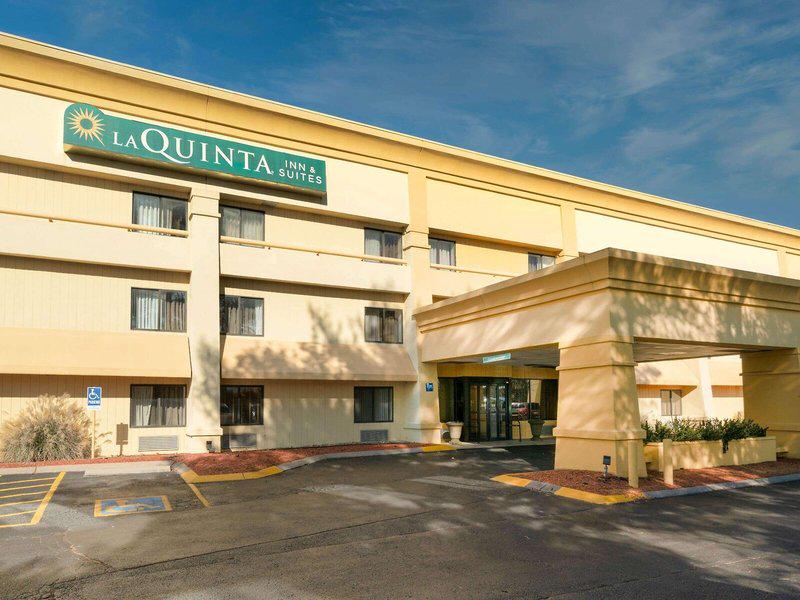 9B037EAAD8F7F22D79DAD14EAC3BF908