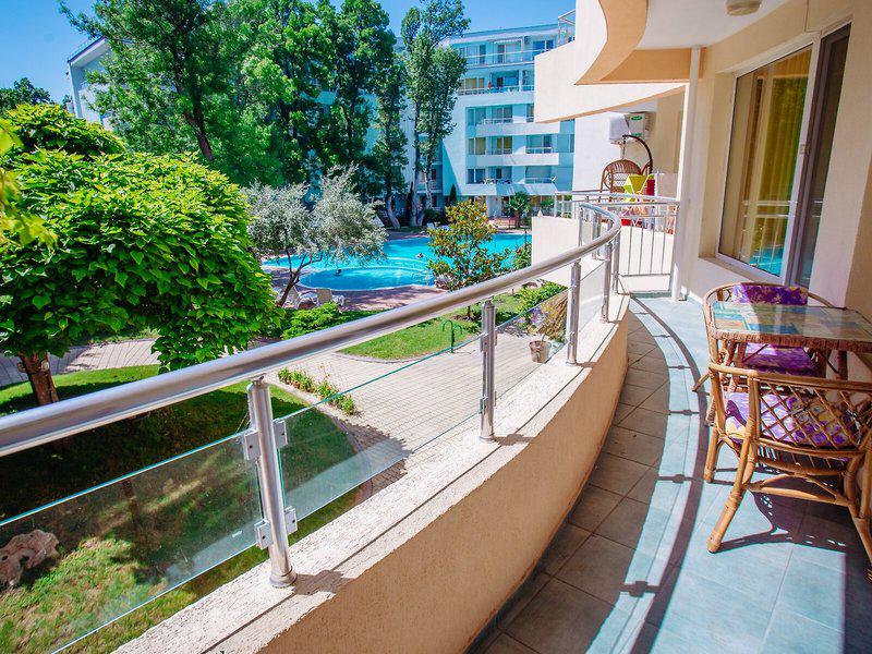 84AB926E0274AE41985F7D0454EB6C17