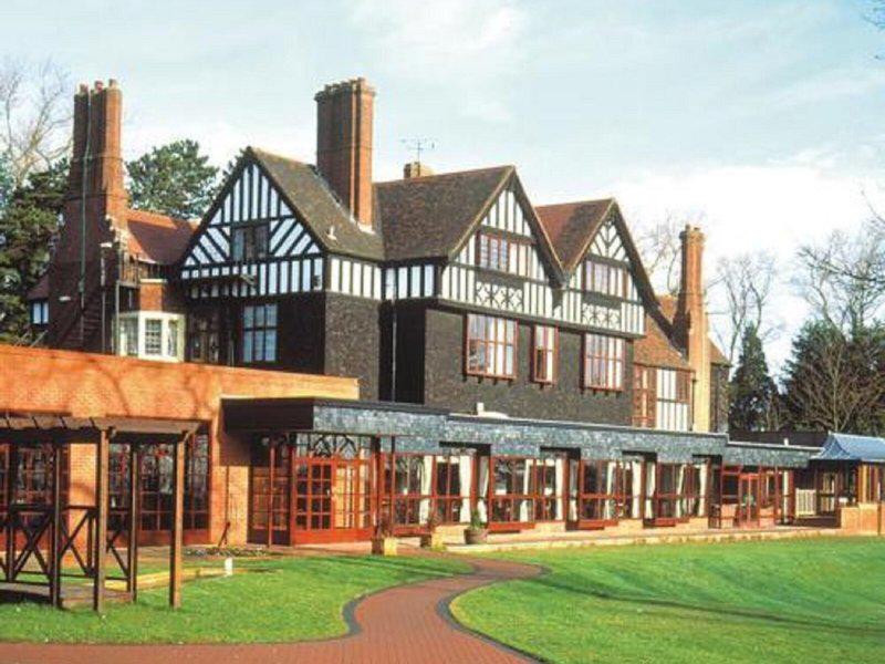 7AAE9D4955F44E12C146FDDA0DDCB77B