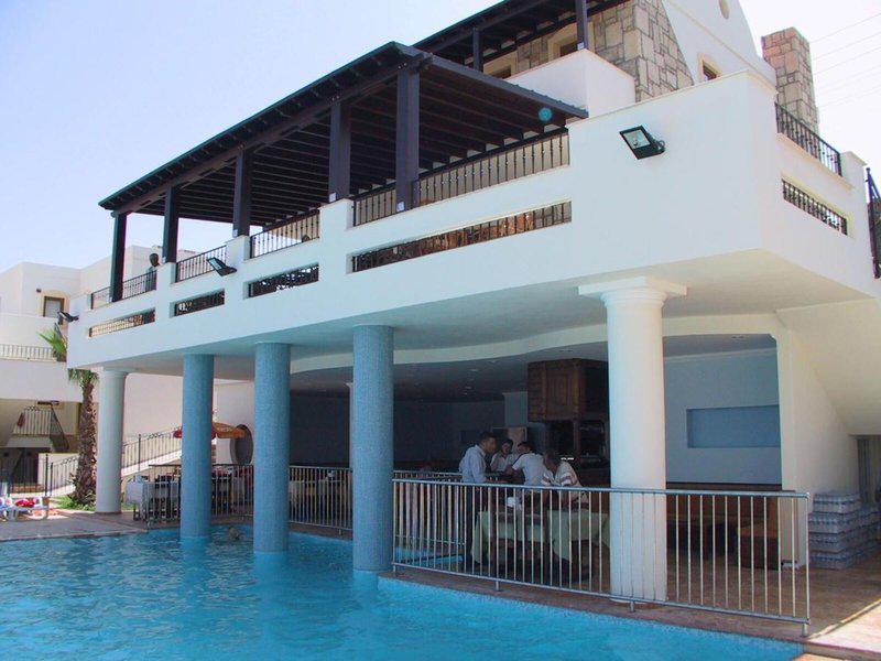 8B424649B4548C0F6CB3DA0B09A09D96