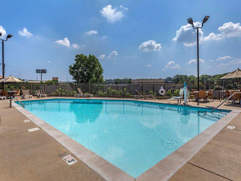 B0DC6A392F5B6CFE99F39FFFB0B5699F