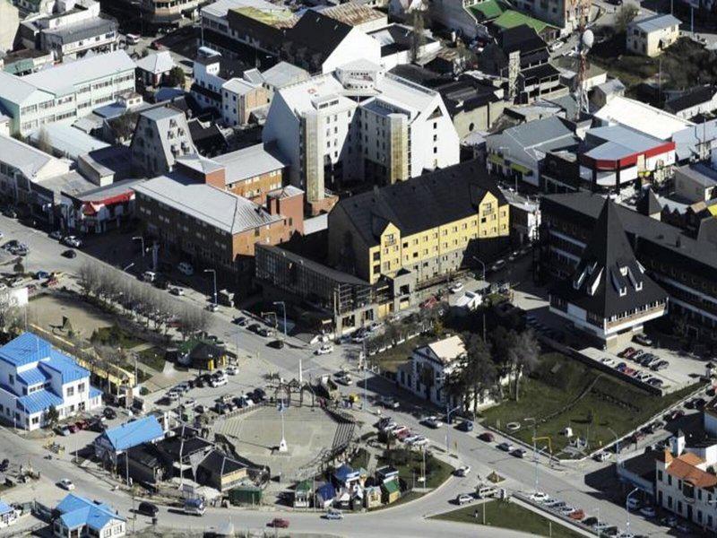 C8EFF77191E54F94F253A7EB5FC5182A