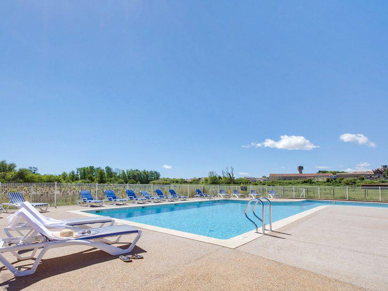 9760C8543D2502FC138506D7FD1E3146