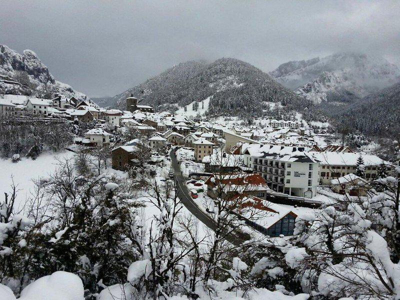 5D2E0DDA7A1D90A472703525AA409B5D