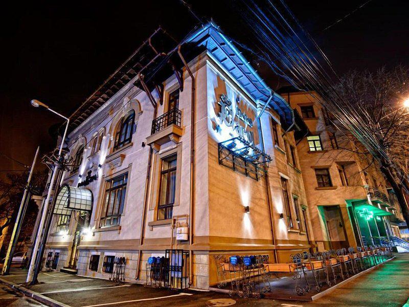 3950A672122162009B1F787E772D479B