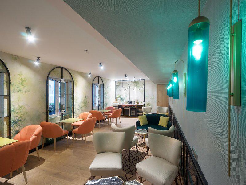 7796DE4DA2CF24711CF876B8FC9F9F02