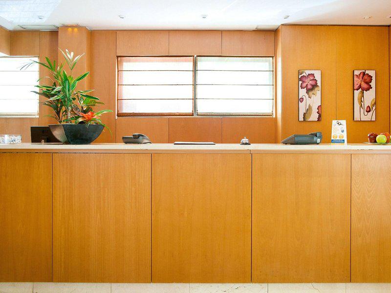 B706348C06A6E54D08F5672469671611