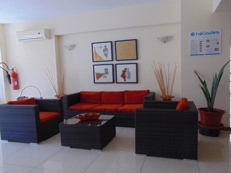 53B9FB625D66F9236BBD149B193922F8