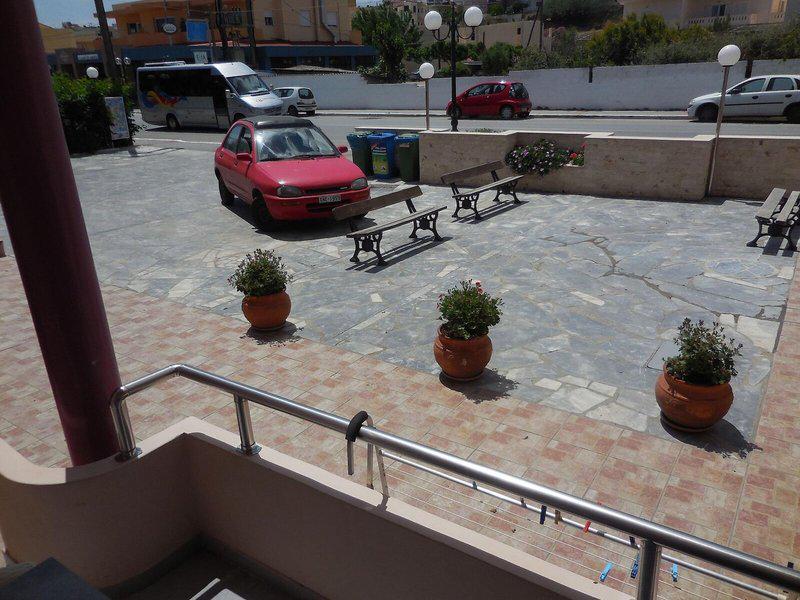 FE27179B4225D509D2B59B470B23A3DA